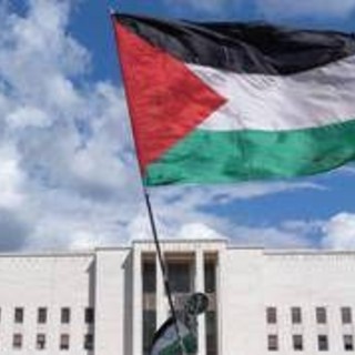 Sciopero 3 ottobre, Salvini: "Se illegittimo chi bloccherà pagherà". Meloni: "Weekend lungo e rivoluzione non vanno insieme" Sciopero 3 ottobre, Salvini: "Se illegittimo chi bloccherà pagherà". Meloni: "Weekend lungo e rivoluzione non vanno insieme"