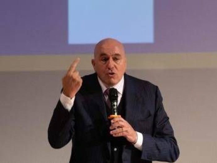 Crosetto: "Non siamo pronti a un attacco russo né di altri" Crosetto: "Non siamo pronti a un attacco russo né di altri"