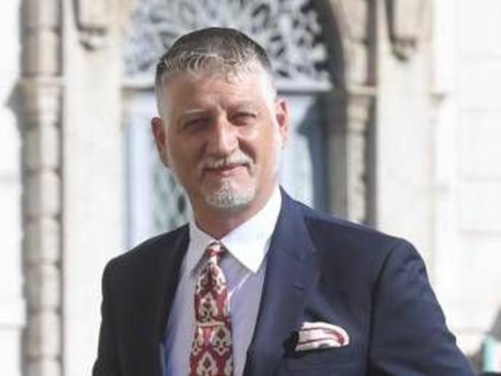 Cinema, Giuli: "Sguaiati attacchi Pd e M5S danneggiano la Ragioneria generale dello Stato" Cinema, Giuli: "Sguaiati attacchi Pd e M5S danneggiano la Ragioneria generale dello Stato"