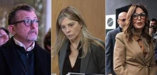 Delmastro si dimette: "Ho commesso una leggerezza". Lascia anche il capo di gabinetto Bartolozzi. Meloni: "Auspico stessa scelta da Santanchè"