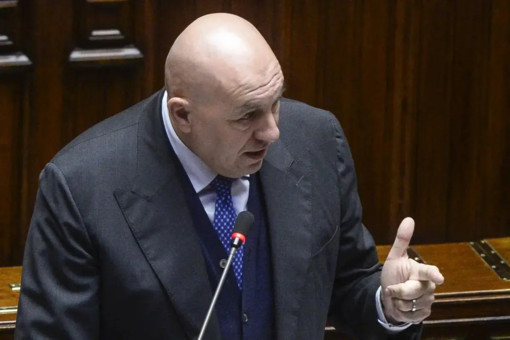 Crosetto “Dobbiamo essere ottimisti e fiduciosi per situazione a Gaza” Crosetto “Dobbiamo essere ottimisti e fiduciosi per situazione a Gaza”