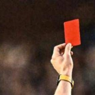 Napoli-Sassuolo Primavera, giocatore aggredisce arbitro. Cos'è successo