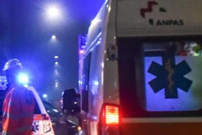 Scontro tra due scooter a Siracusa, morto 15enne: in rianimazione 18enne Scontro tra due scooter a Siracusa, morto 15enne: in rianimazione 18enne