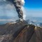 Eruzione Etna, voli in arrivo sospesi fino alle 12 all'aeroporto di Catania Eruzione Etna, voli in arrivo sospesi fino alle 12 all'aeroporto di Catania