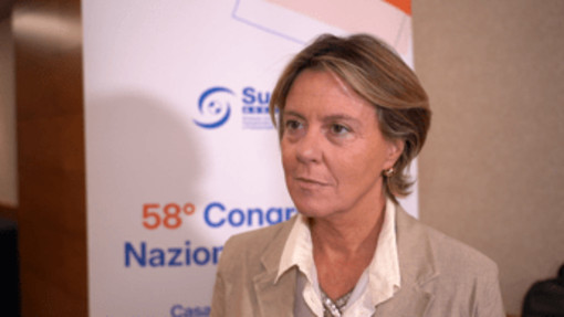 Lorenzin (Pd): "Servono almeno 6 mld in più l'anno per il Ssn"