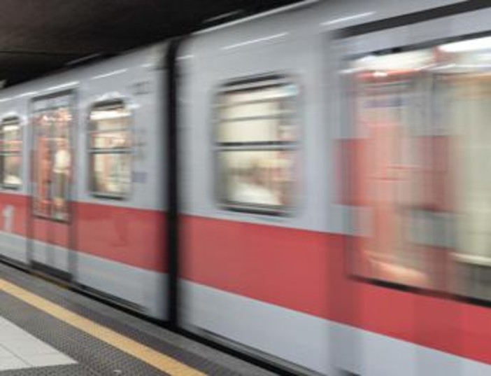 Ragazza sfregiata in metro a Milano, pm chiede carcere per Mohammed Saidi