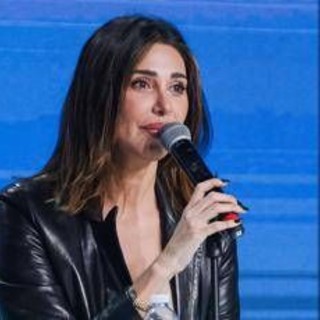 Belen Rodriguez ricoverata in ospedale, le urla e l'allarme dei vicini: cosa è successo Belen Rodriguez ricoverata in ospedale, le urla e l'allarme dei vicini: cosa è successo