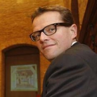 David Rossi e la sera della morte: "C'erano una o più persone a ingresso vicolo"