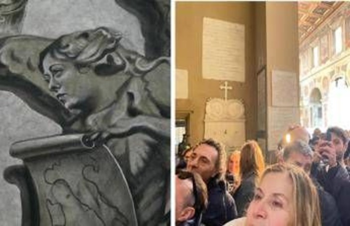 In centinaia nella basilica romana per vedere l'affresco che somiglia a Meloni In centinaia nella basilica romana per vedere l'affresco che somiglia a Meloni