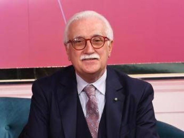 La volta buona, caos in studio: Calabrese contro la dieta paleolitica