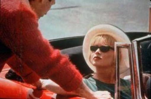 Brigitte Bardot ricoverata e operata per una "grave malattia" Brigitte Bardot ricoverata e operata per una "grave malattia"