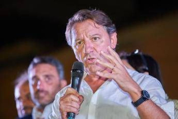 Regionali Calabria, anche Tridico sconfitto: nuova battuta d'arresto per il centrosinistra Regionali Calabria, anche Tridico sconfitto: nuova battuta d'arresto per il centrosinistra