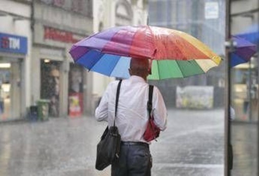 Tempesta d'autunno in arrivo con freddo e pioggia dal 22 settembre Tempesta d'autunno in arrivo con freddo e pioggia dal 22 settembre