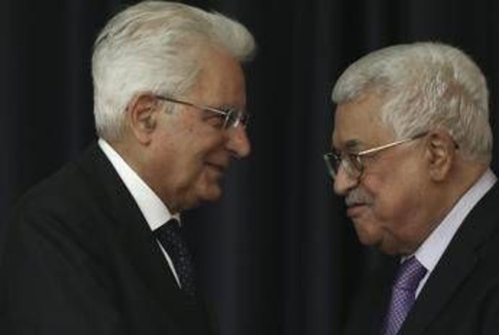 Mattarella riceve Abu Mazen: "Ricostruire Gaza e creare due Stati nella regione" Mattarella riceve Abu Mazen: "Ricostruire Gaza e creare due Stati nella regione"