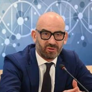 Morbillo, Bassetti: "Non è malattia infantile di routine, ci sono rischi neurologici gravi"