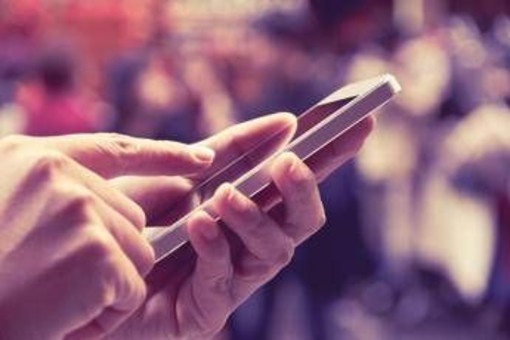 Bonifici istantanei e verifiche sui beneficiari, cosa cambia da oggi: le novità e a cosa fare attenzione Bonifici istantanei e verifiche sui beneficiari, cosa cambia da oggi: le novità e a cosa fare attenzione