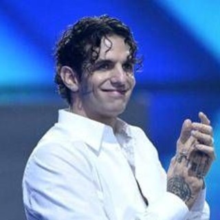 Sanremo 2026, l'annuncio di Conti: "Achille Lauro co-conduttore della seconda serata"