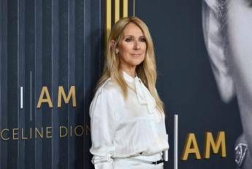 Celine Dion annuncia il ritorno sul palco, 10 concerti a Parigi