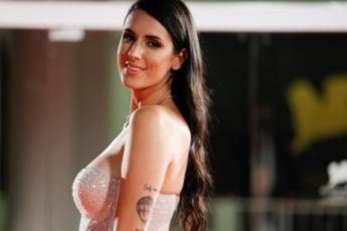 La volta buona, Valentina Vignali: "Io e Fabio ci sposiamo. Tornati insieme dopo 11 anni lontani" La volta buona, Valentina Vignali: "Io e Fabio ci sposiamo. Tornati insieme dopo 11 anni lontani"