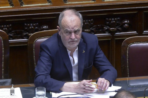 Autonomia, in Cdm siglate le intese definitive. Calderoli “Ora l’ultimo miglio” Autonomia, in Cdm siglate le intese definitive. Calderoli “Ora l’ultimo miglio”