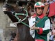 Aquila vince il Palio di Siena, Tittia fa 12: chi è il fantino dei record