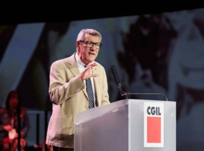 Cgil, Landini: "La nostra storia al servizio del presente" Cgil, Landini: "La nostra storia al servizio del presente"