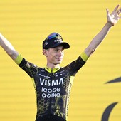 Cronosquadre alla Visma, Vingegaard prima maglia gialla del Tour
