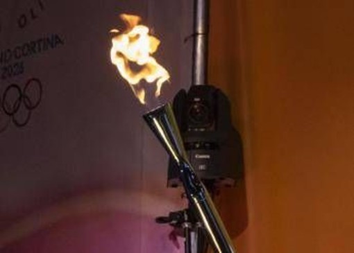 Milano-Cortina, oggi dopo 20 anni la Fiamma Olimpica torna a Torino