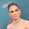 Jennifer Lopez e gli auguri di Natale, il selfie non 'convince'