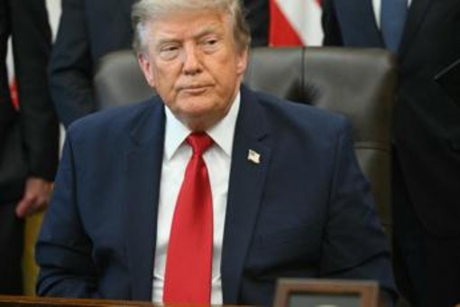 Iran, Trump ferma gli attacchi: 3 motivi per lo stop, l'analisi