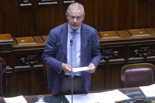 Dazi, Urso “Servono cautela e responsabilità”