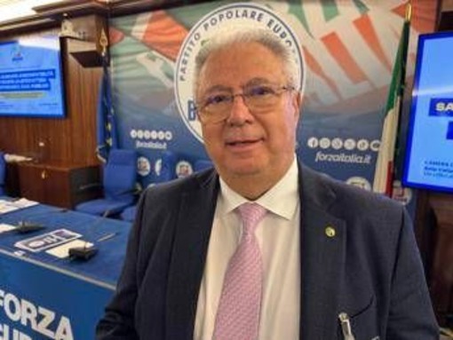 Magi (Sumai): "Superare incompatibilità medici, è un blocco per Ssn" Magi (Sumai): "Superare incompatibilità medici, è un blocco per Ssn"