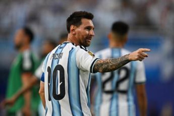 Argentina-Algeria, due gol annullati in otto minuti: cos'è successo