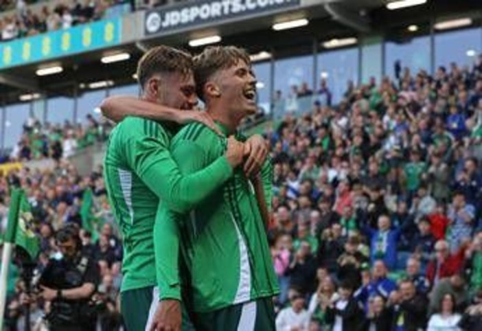 Irlanda del Nord senza la stella Bradley e con due giocatori di Premier League: la nazionale avversaria dell'Italia