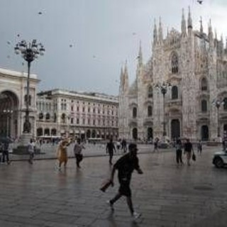 Ondata di maltempo sull'Italia: piogge intense a Milano, a Savona esonda il Bormida Ondata di maltempo sull'Italia: piogge intense a Milano, a Savona esonda il Bormida