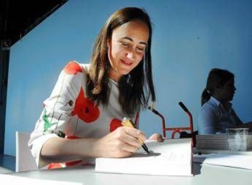 Kinsella morta per glioblastoma, l'oncologo: "Cancro raro, impossibile diagnosi precoce" Kinsella morta per glioblastoma, l'oncologo: "Cancro raro, impossibile diagnosi precoce"