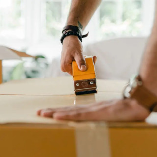 Trasloco senza stress, il decluttering è il primo passo