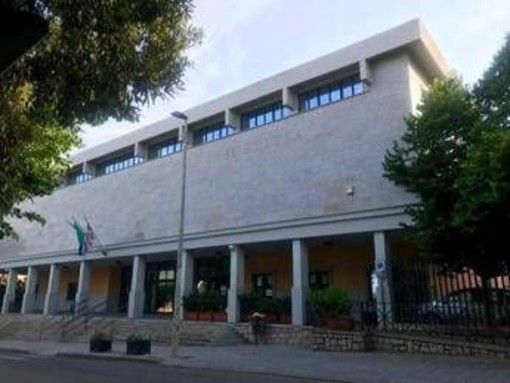 Processo Grillo jr, la sentenza: 8 anni a Ciro, Capitta e Lauria. Sei anni e mezzo a Corsiglia Processo Grillo jr, la sentenza: 8 anni a Ciro, Capitta e Lauria. Sei anni e mezzo a Corsiglia