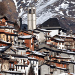 Il sindaco di Cavargna: "Siamo il Comune più povero d'Italia ma si vive da Dio" Il sindaco di Cavargna: "Siamo il Comune più povero d'Italia ma si vive da Dio"
