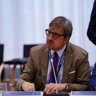 Autoimprenditorialità giovanile per continuare a competere, nuova sfida della Regione Lombardia Autoimprenditorialità giovanile per continuare a competere, nuova sfida della Regione Lombardia