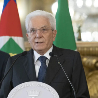 Mattarella “Il Mediterraneo torni crocevia di dialogo e di pace”
