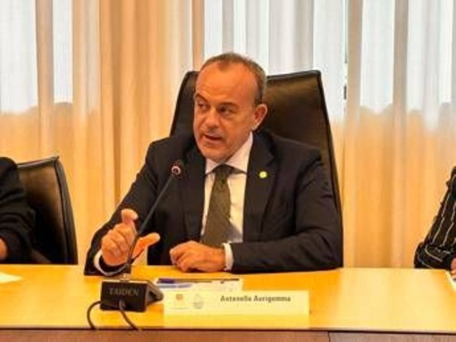 Lazio, Aurigemma: "Regione punto di riferimento per dialogo con istituzioni estere" Lazio, Aurigemma: "Regione punto di riferimento per dialogo con istituzioni estere"