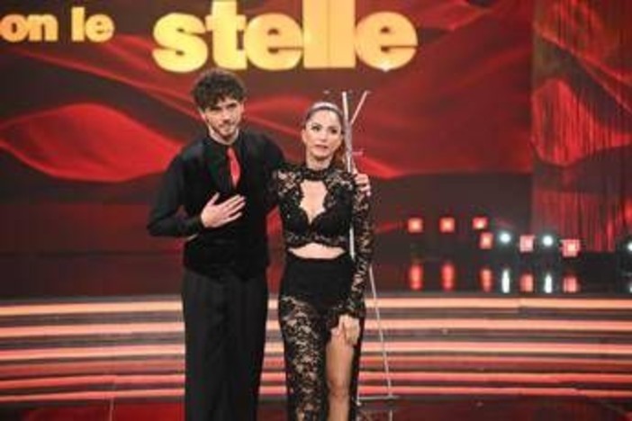 Ballando, Delogu 'esausta' prima della finale: "Stiamo provando a sopravvivere"