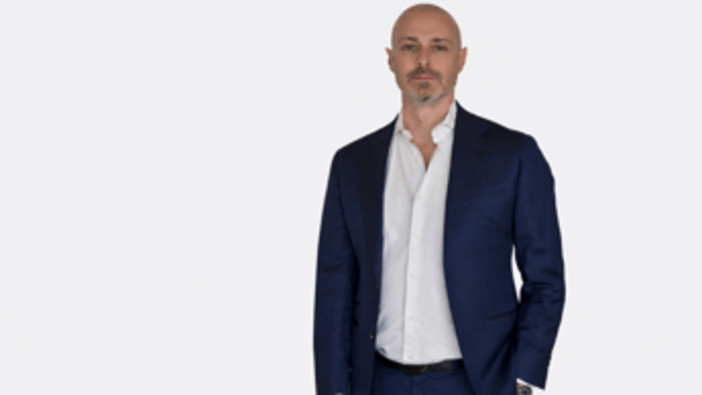 Salute: turismo dentale per 200mila italiani, l'esperto: "Non è solo per questione di prezzo"