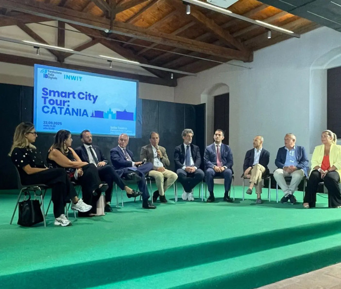 Inwit, lo “Smart City Tour” arriva a Catania Inwit, lo “Smart City Tour” arriva a Catania