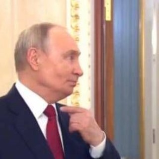 Putin, il discorso è da rifare ma il video finisce online