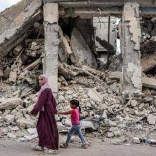 Israele: "Tregua violata, Hamas riconsegni 19 corpi degli ostaggi". Il valico di Rafah sarà riaperto domenica Israele: "Tregua violata, Hamas riconsegni 19 corpi degli ostaggi". Il valico di Rafah sarà riaperto domenica