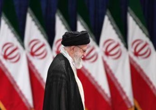 Morte Khamenei, i tre possibili successori e il ruolo di Larijani