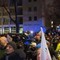 Polonia, sospeso presidente della Corte Costituzionale: polizia schierata attorno all'edificio Polonia, sospeso presidente della Corte Costituzionale: polizia schierata attorno all'edificio