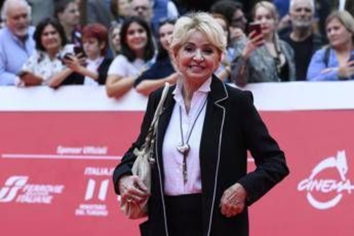 Enrica Bonaccorti: "Ho ripreso la chemio, il tumore non si è ridotto" Enrica Bonaccorti: "Ho ripreso la chemio, il tumore non si è ridotto"